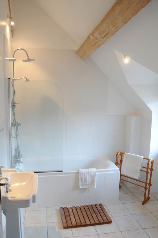 Gites Arches De Muschamp Cussay Eksteriør bilde
